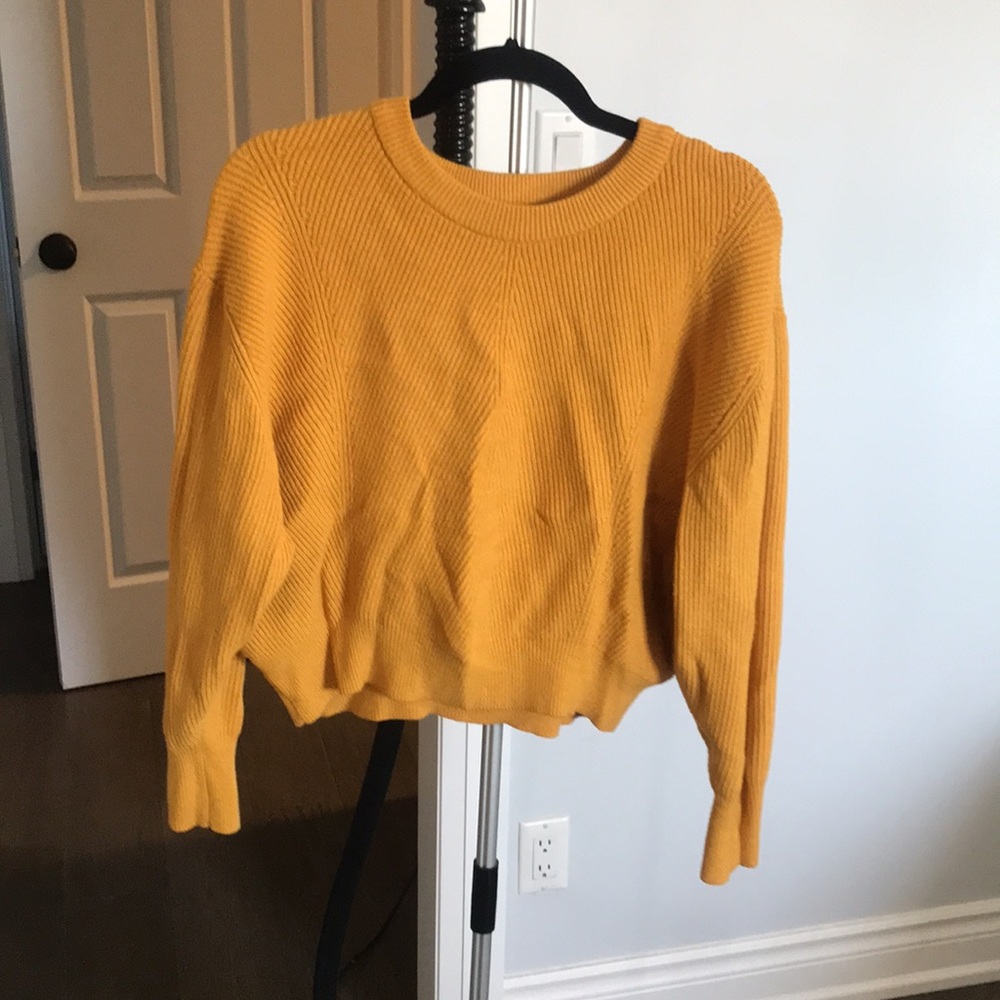 Yellow sweater